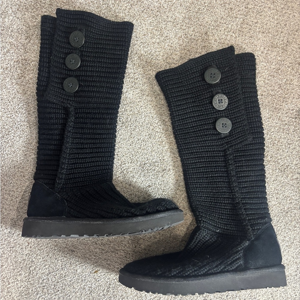 Women's UGG Australia Classic Cardy Tall Black Knee High Knit Boot Sz 7 - Picture 2 of 10